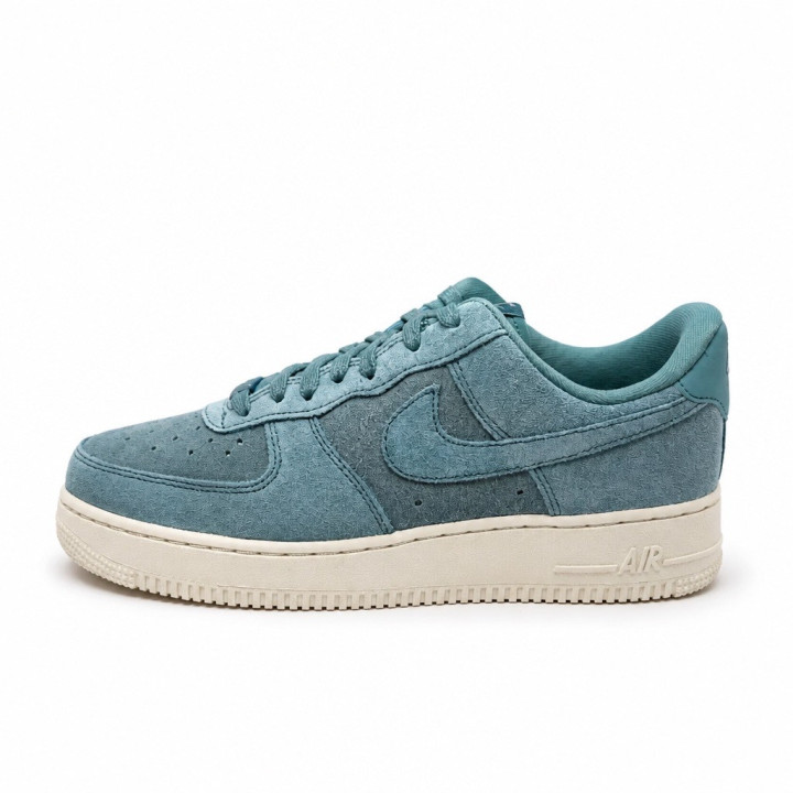 Nike air force 1 07 HJ5336400 Denim Turquoise Damskie sneakersy niskie zamszowe