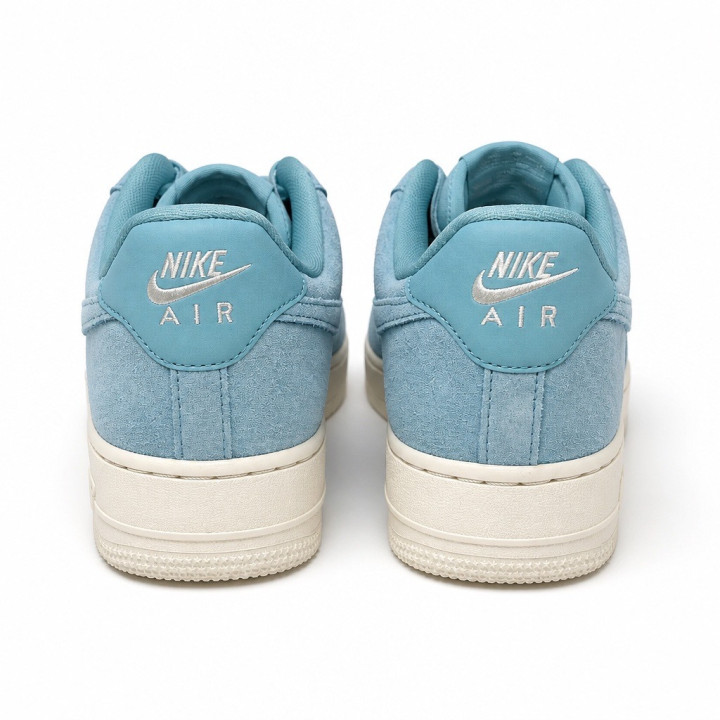 Nike air force 1 07 HJ5336400 Denim Turquoise Damskie sneakersy niskie zamszowe
