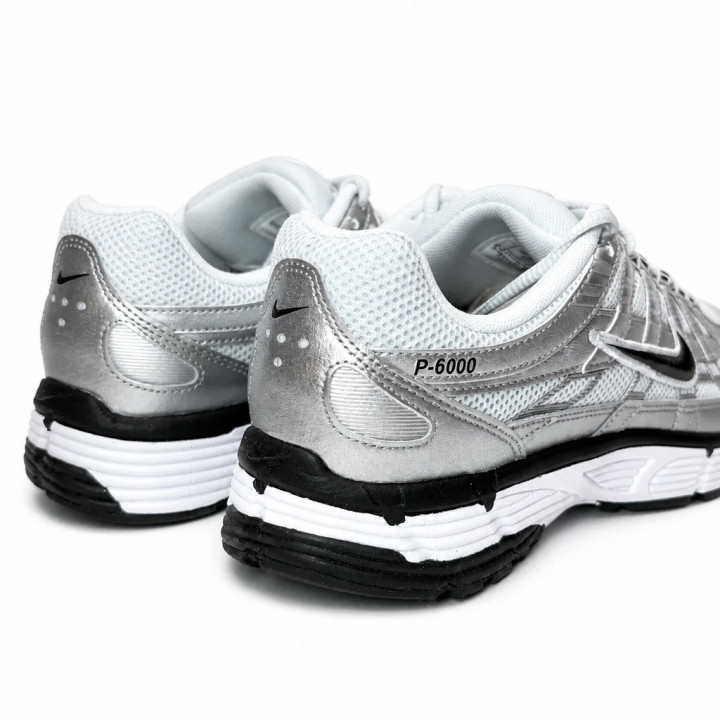 Nike  WMNS P-6000  FD9876101 Metalic silver Damskie sneakersy niskie