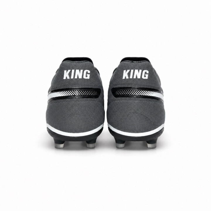 Buty piłkarskie  Puma King Match FG/AG 10786301 korki czarno białe
