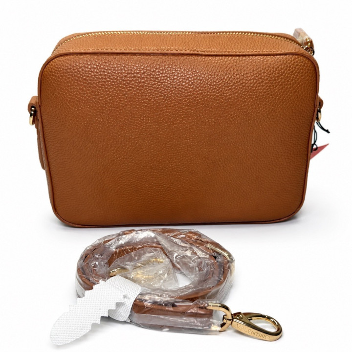 Valentino Brixton Cuoio VBS7LX07 Brązowa torebka średnia jedna komora odpinany pasek