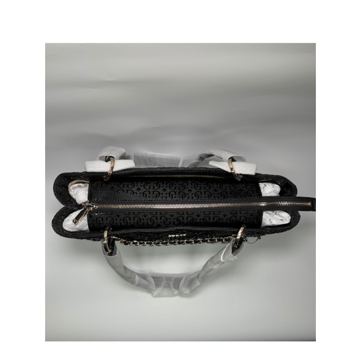 Guess Torebka Shopperka HWGG9912250 Czarna duża logowana ze złotymi elementami