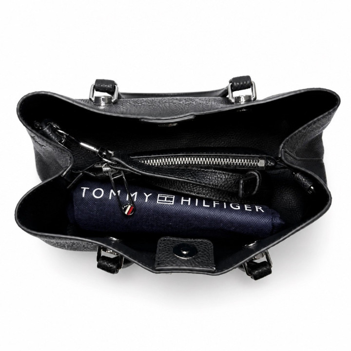 Tommy Hilfiger Emblem Small Satchel Torebka AW0AW14214 Czarna średnia torebka pojemna z odpinanym paskiem