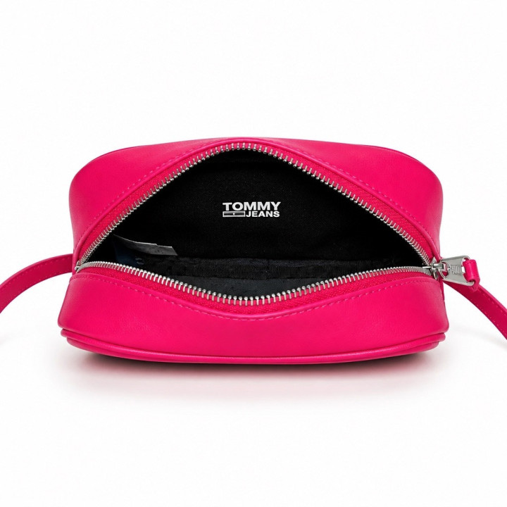 Tommy Jeans Torebka TWJ Must Camera Bag Regular PU AW0AW15420 Grypy Rose Torebka kuferek różowa mała regulowany pasek