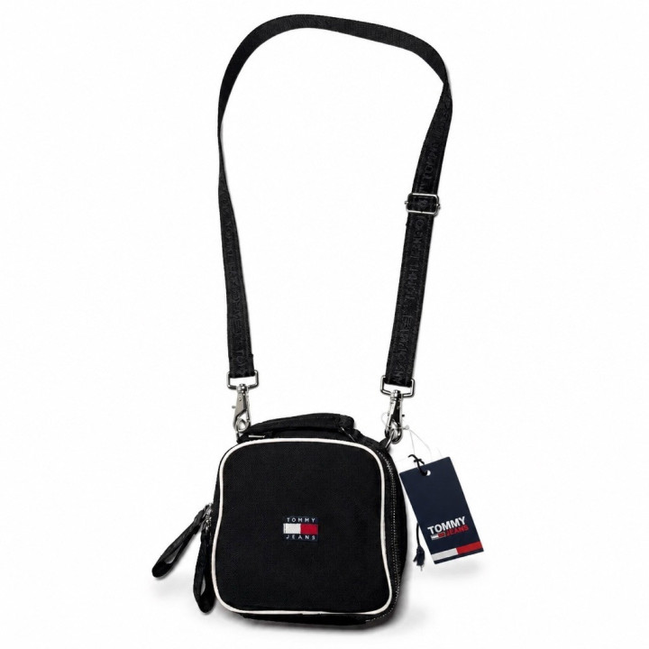 Tommy Hilfiger Tjw Heritage Camera Bag AW0AW16100 Czarna mała torebka kosmetyczka odpinany pasek